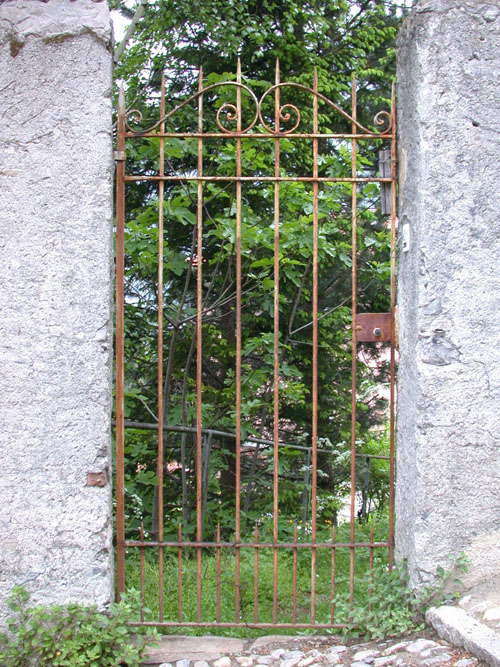 Venetian Window Loading, please wait (it's worth it!) ...