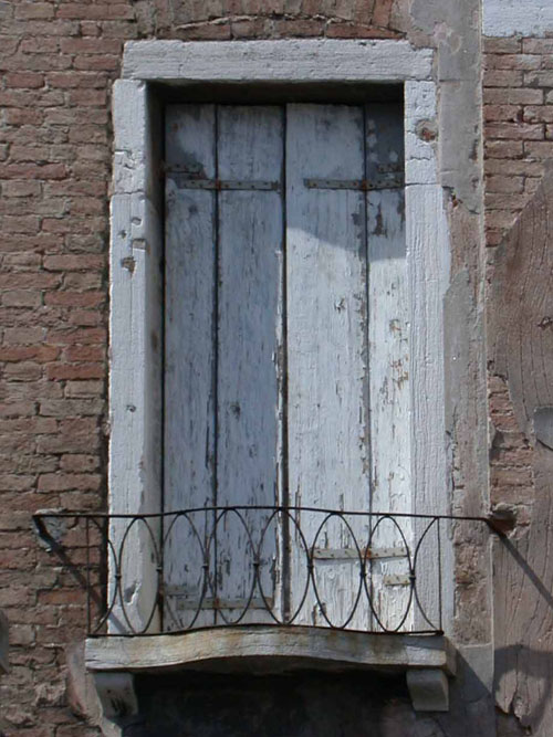 Venetian Window Loading, please wait (it's worth it!) ...
