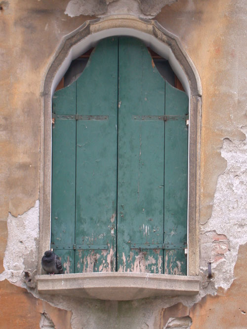 Venetian Window Loading, please wait (it's worth it!) ...