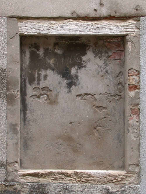 Venetian Window Loading, please wait (it's worth it!) ...