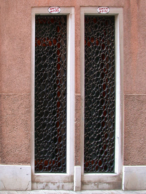 Venetian Window Loading, please wait (it's worth it!) ...