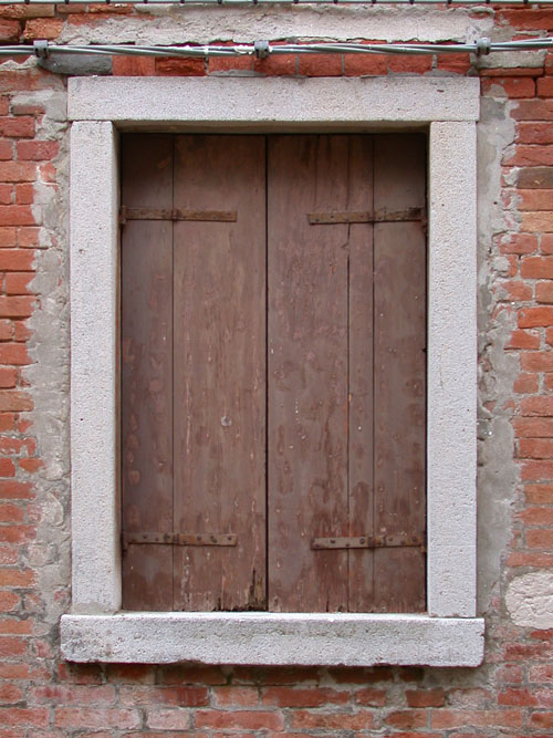 Venetian Window Loading, please wait (it's worth it!) ...