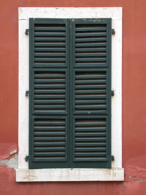 Venetian Window Loading, please wait (it's worth it!) ...