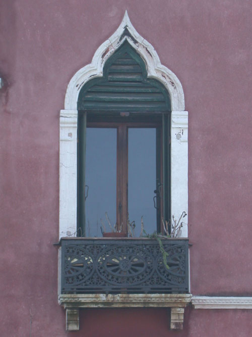 Venetian Window Loading, please wait (it's worth it!) ...