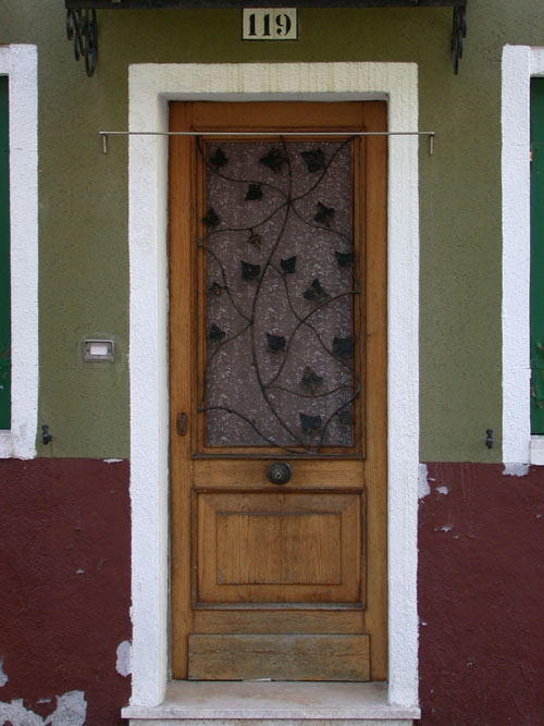 Venetian Window Loading, please wait (it's worth it!) ...