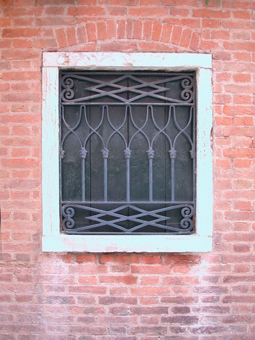 Venetian Window Loading, please wait (it's worth it!) ...