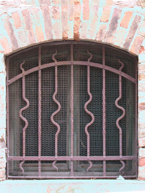 Venetian Window Loading, please wait (it's worth it!) ...