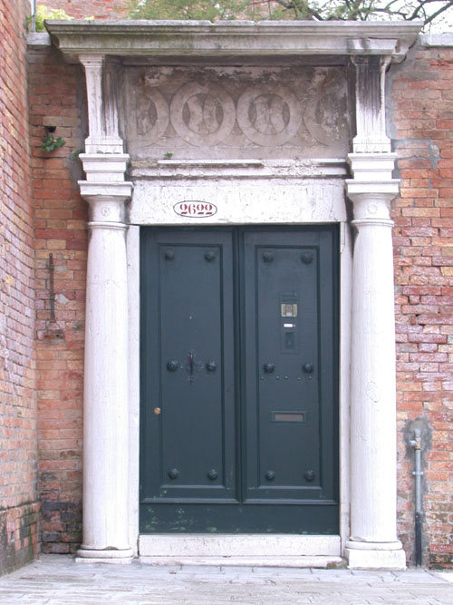 Venetian Window Loading, please wait (it's worth it!) ...